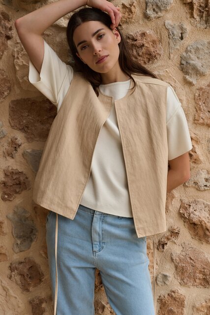 YAYA vest verkrijgbaar bij G-level.