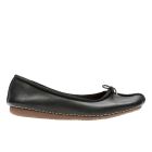 Clarks Freckle Ice Leather Black