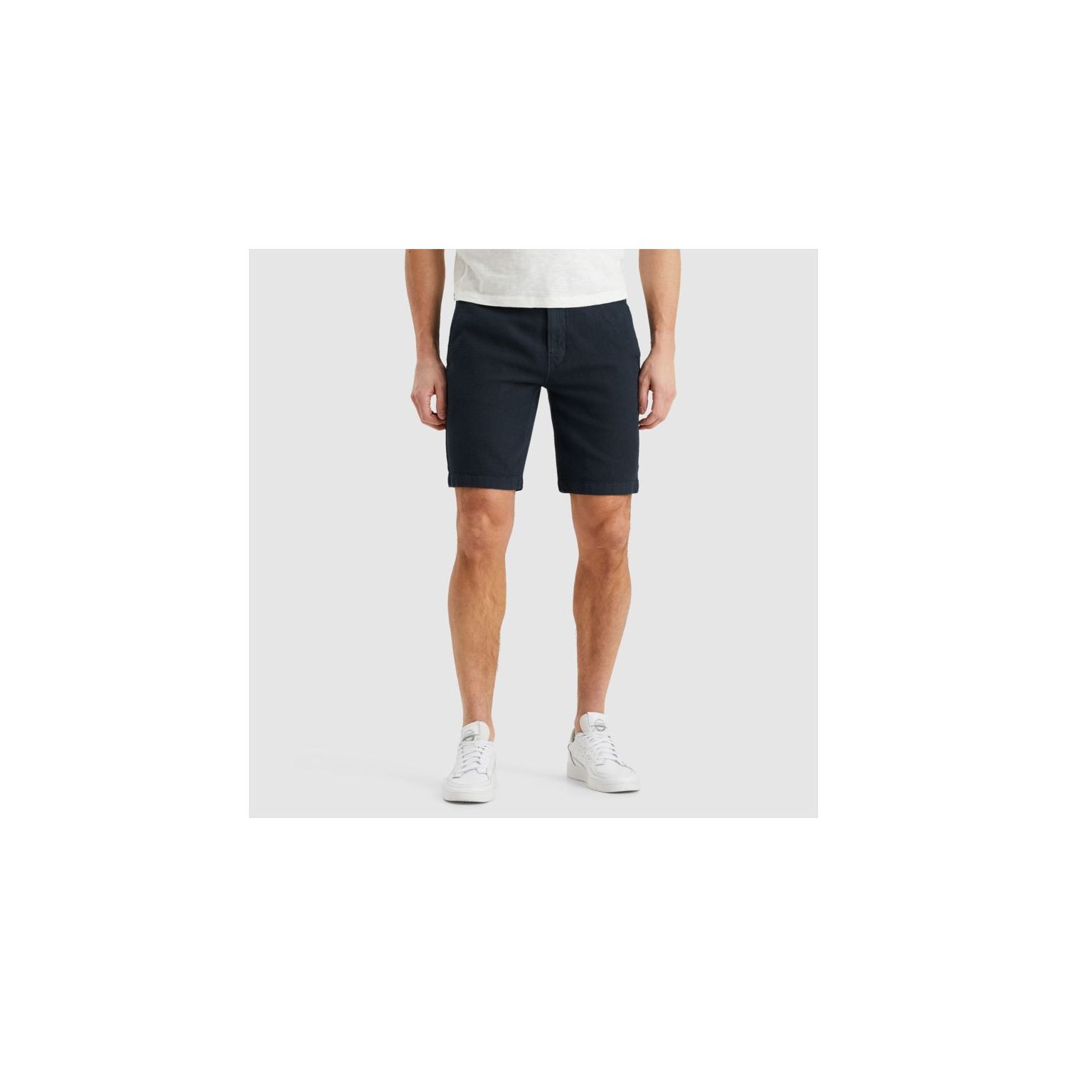Cast iron chino short structure dark sapphire