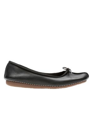 Clarks Freckle Ice Leather Black